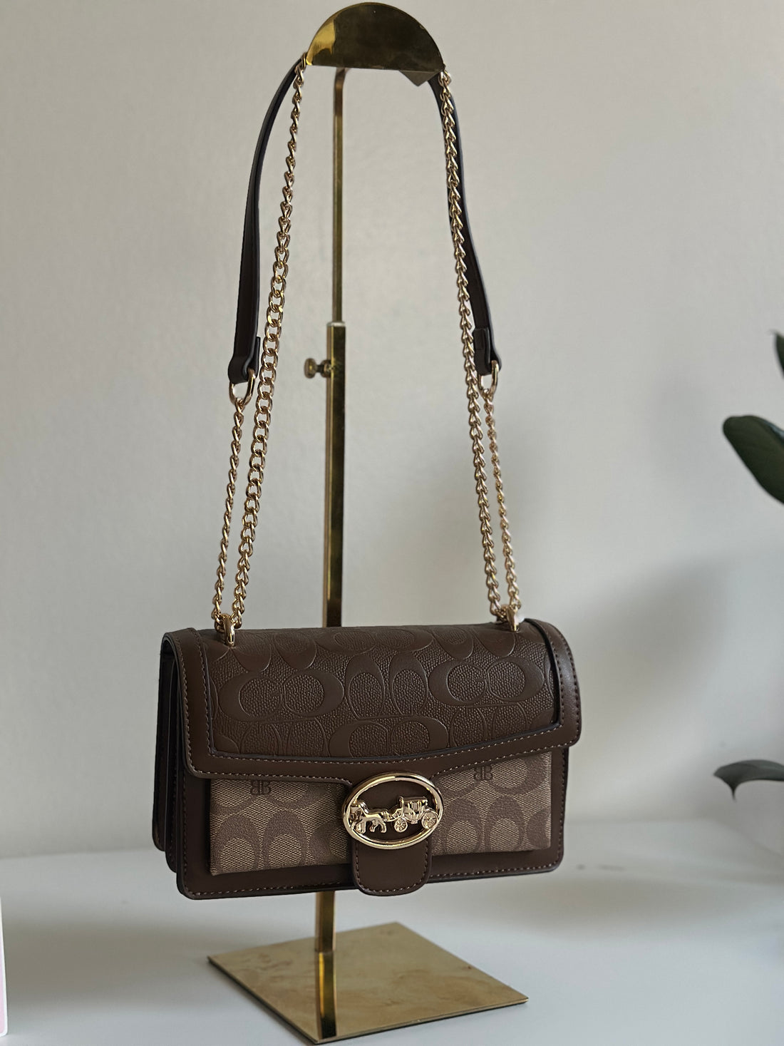 BAGCO Signature Chain Shoulder Bag