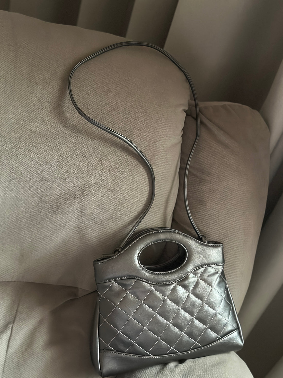 Quilted Metallic Handbag with Dual Carry Options