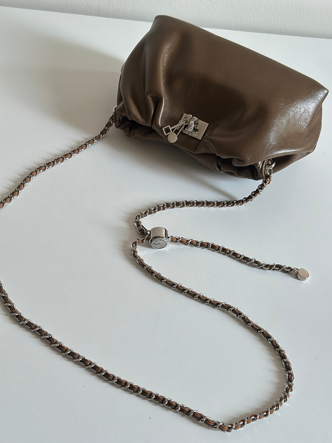 Chic Brown Chain Shoulder Bag