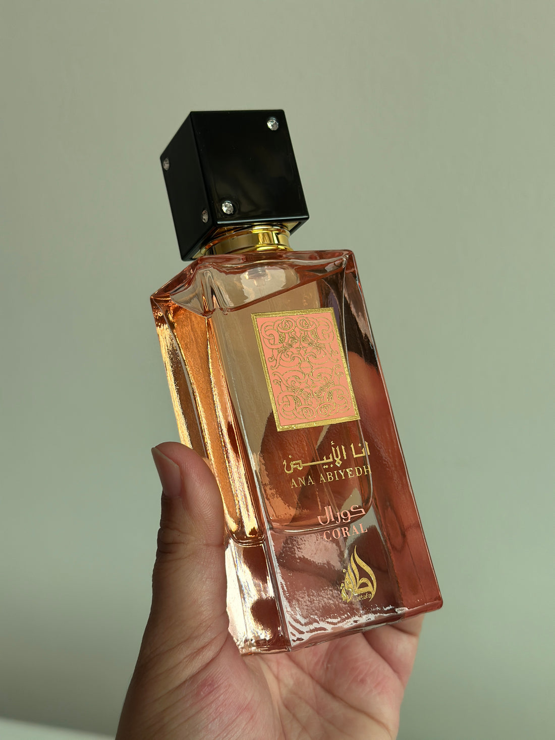 Ana Abiyedh Coral Eau de Parfum – Lattafa
