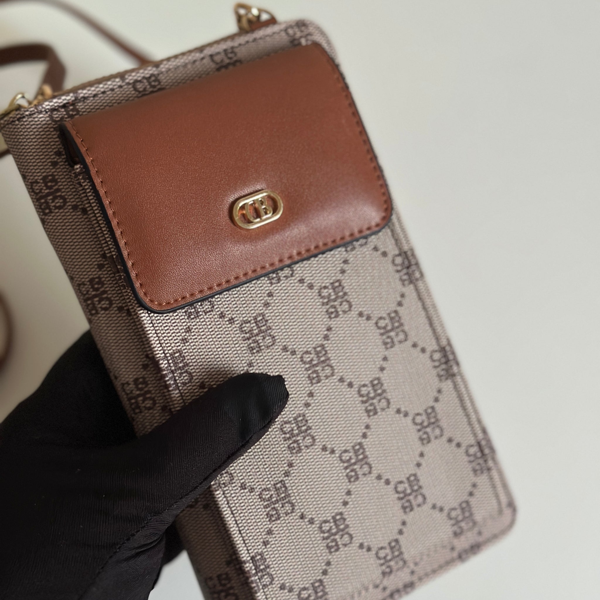 Classic Multi-Function Phone Bag & Wallet – Crossbody Style